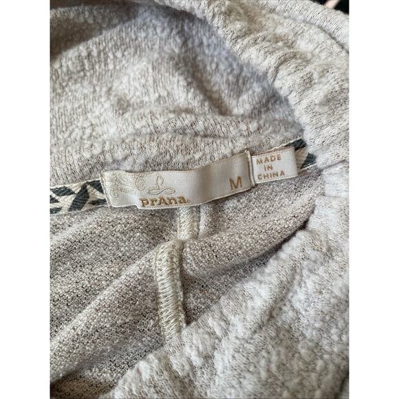 prAna Hoodie Womens M Ivory Pullover V-Neck Kangaroo Pocket Drawstring Tunic - Picture 5 of 8